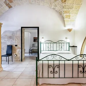https://casa-di-lo-bb.lecce-hotels.com